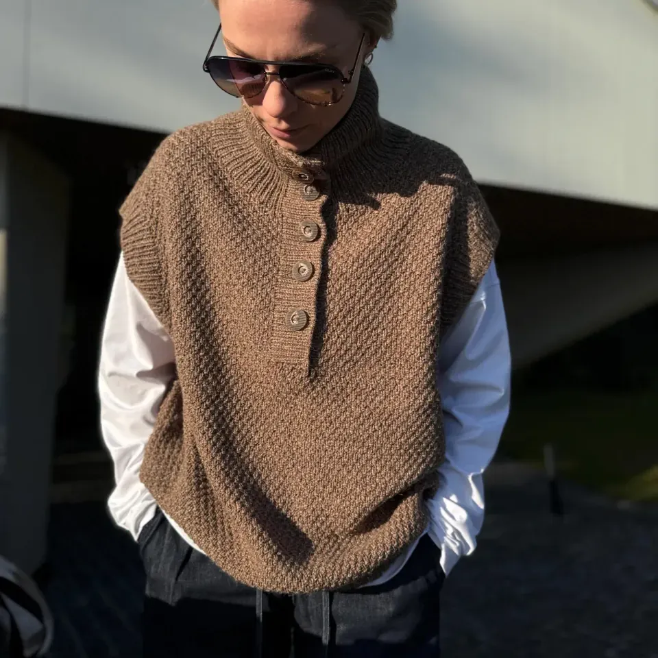 Oatmill Vest