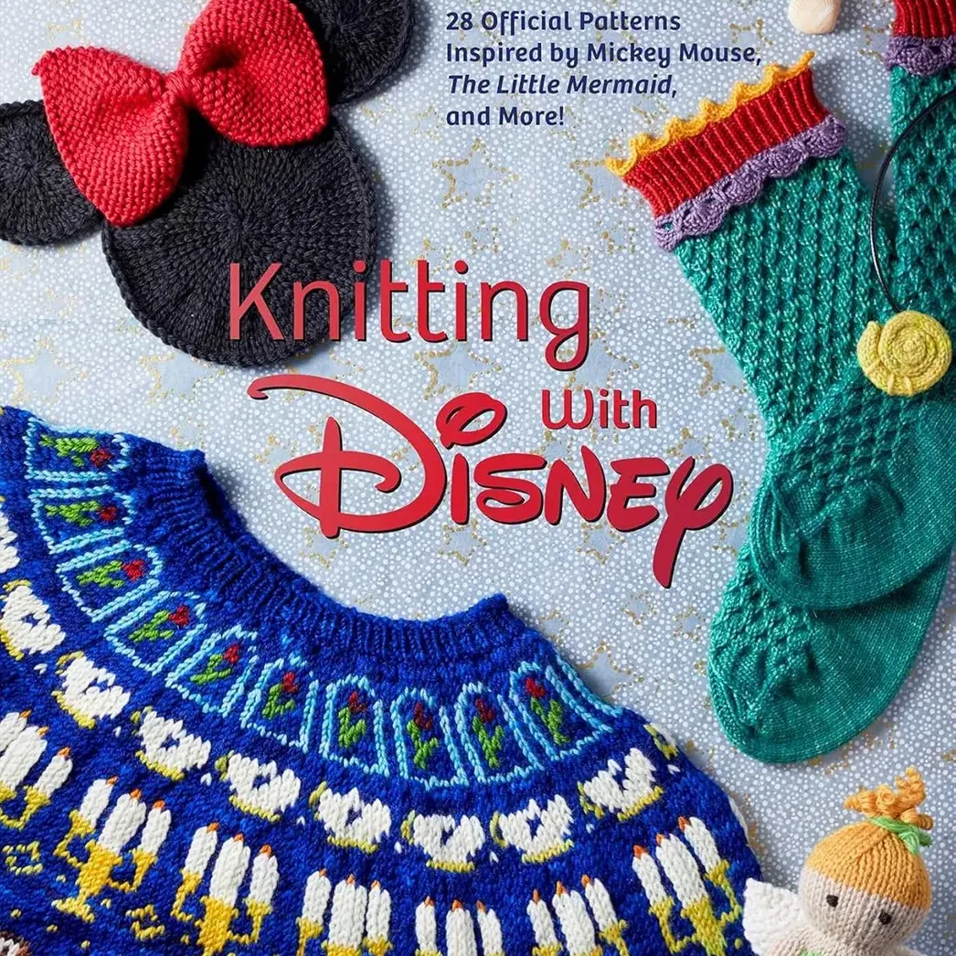 Knitting with Disney: 28 Official Patterns Inspired by Mickey Mouse, The Little Mermaid, and More! (Disney Craft Books, Knitting Books, Book
