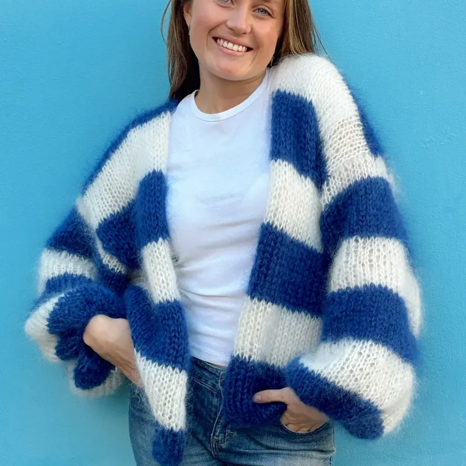 Scandi Cardi