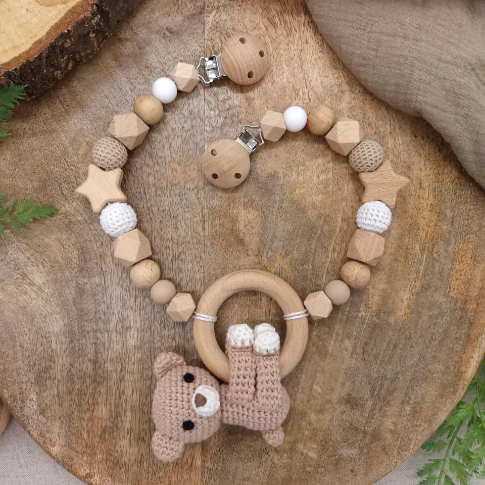 Pram chain "crocheted bear"