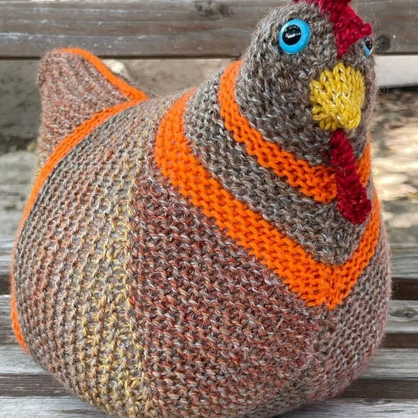 Emotional Support Chicken Knitting Pattern