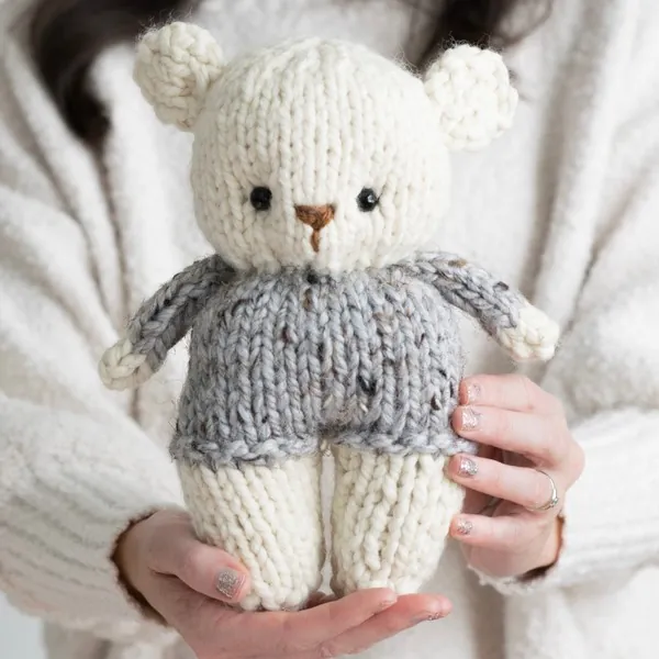 Bjorn Bear Knitting Pattern