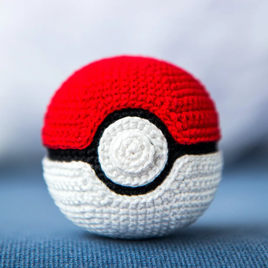 Crochet Pokeball