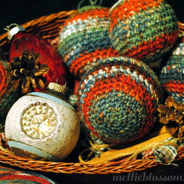 Simple Crochet Ornament