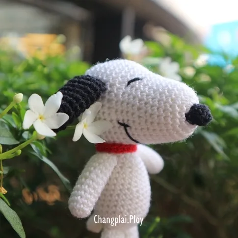 Snoopy Amigurumi Pattern