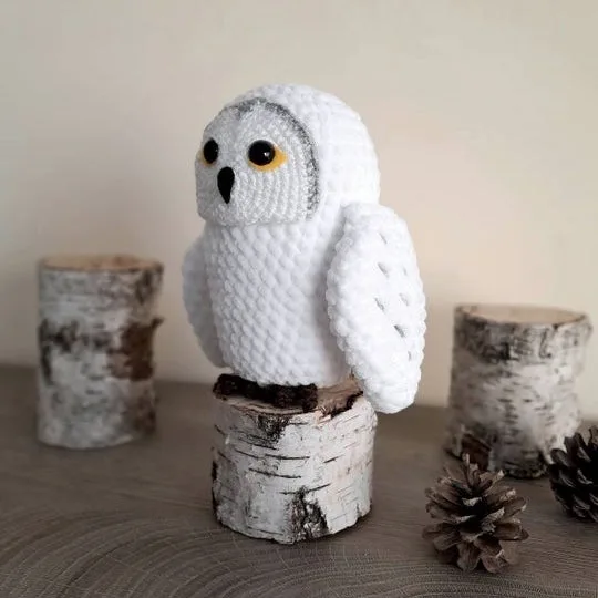 Twiggy, The Snowy Owl