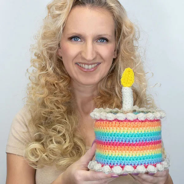 Crochet Birthday Cake