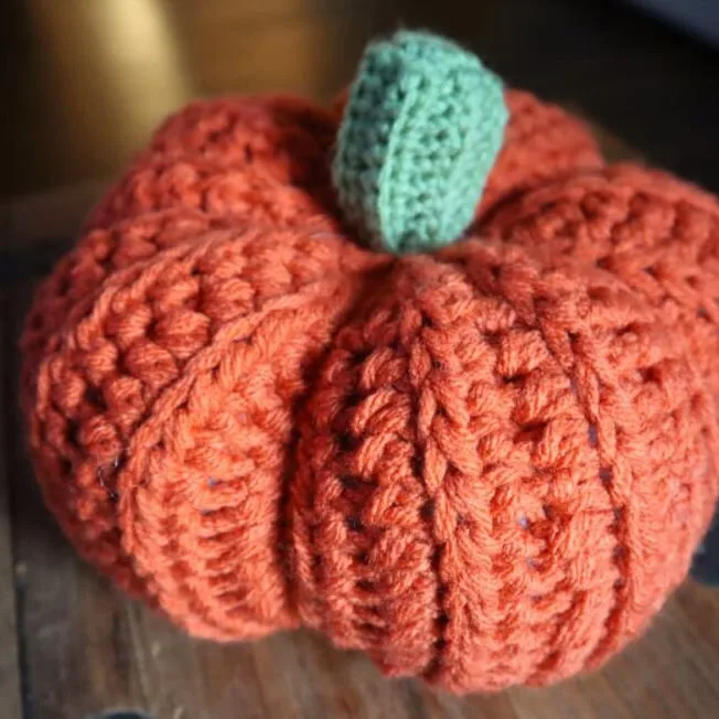 Easy Ribbed Pumpkin