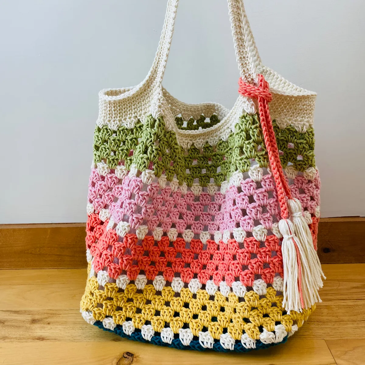 Granny Square Scrap Tote